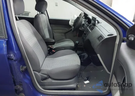 2006 Ford Focus Zx4 from USA, damaged, VIN 1FAHP34NX6W221655